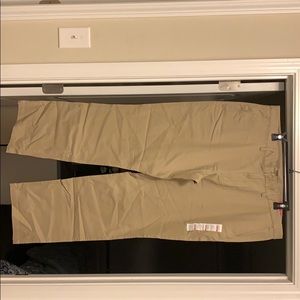Men’s Old Navy Ultimate Straight Khakis Size 40x32
